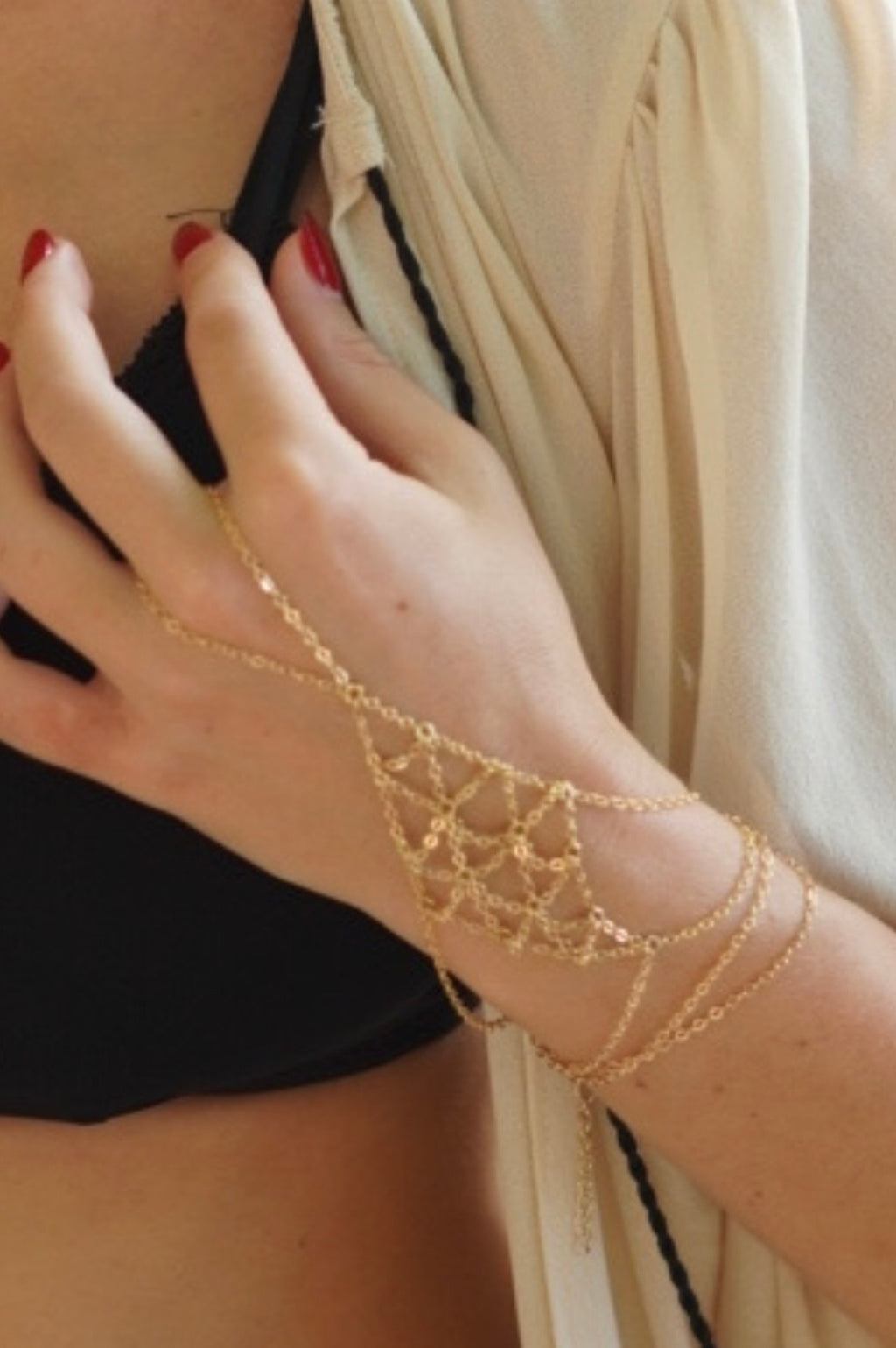 Diamond Shape Hand Chain